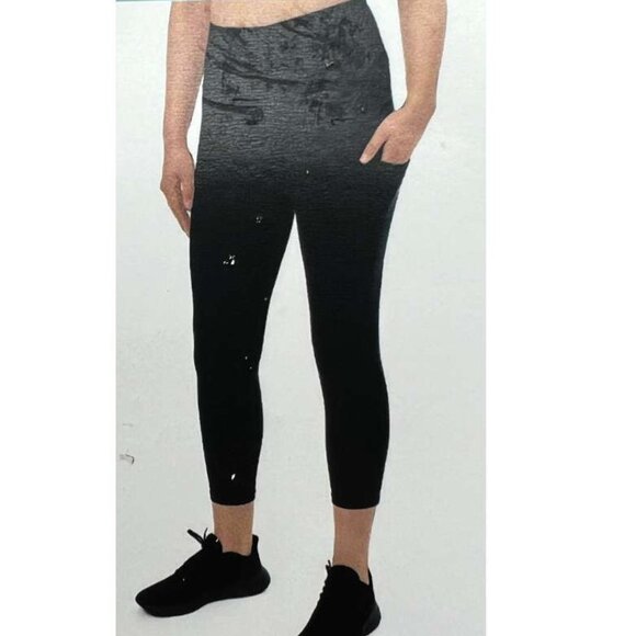 Tuff Veda | Women's Crop Tight | Black | Various Sizes - Picture 3 of 4